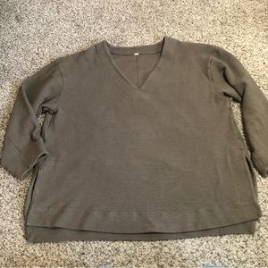 Lululemon Textured V-Neck Pullover - L/XL